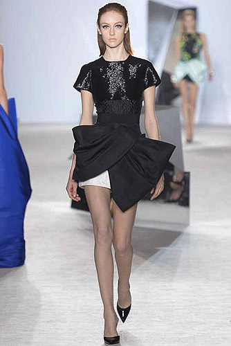 Fashion_Brands_Giambattista Valli_13549 - Paris Fashion Week