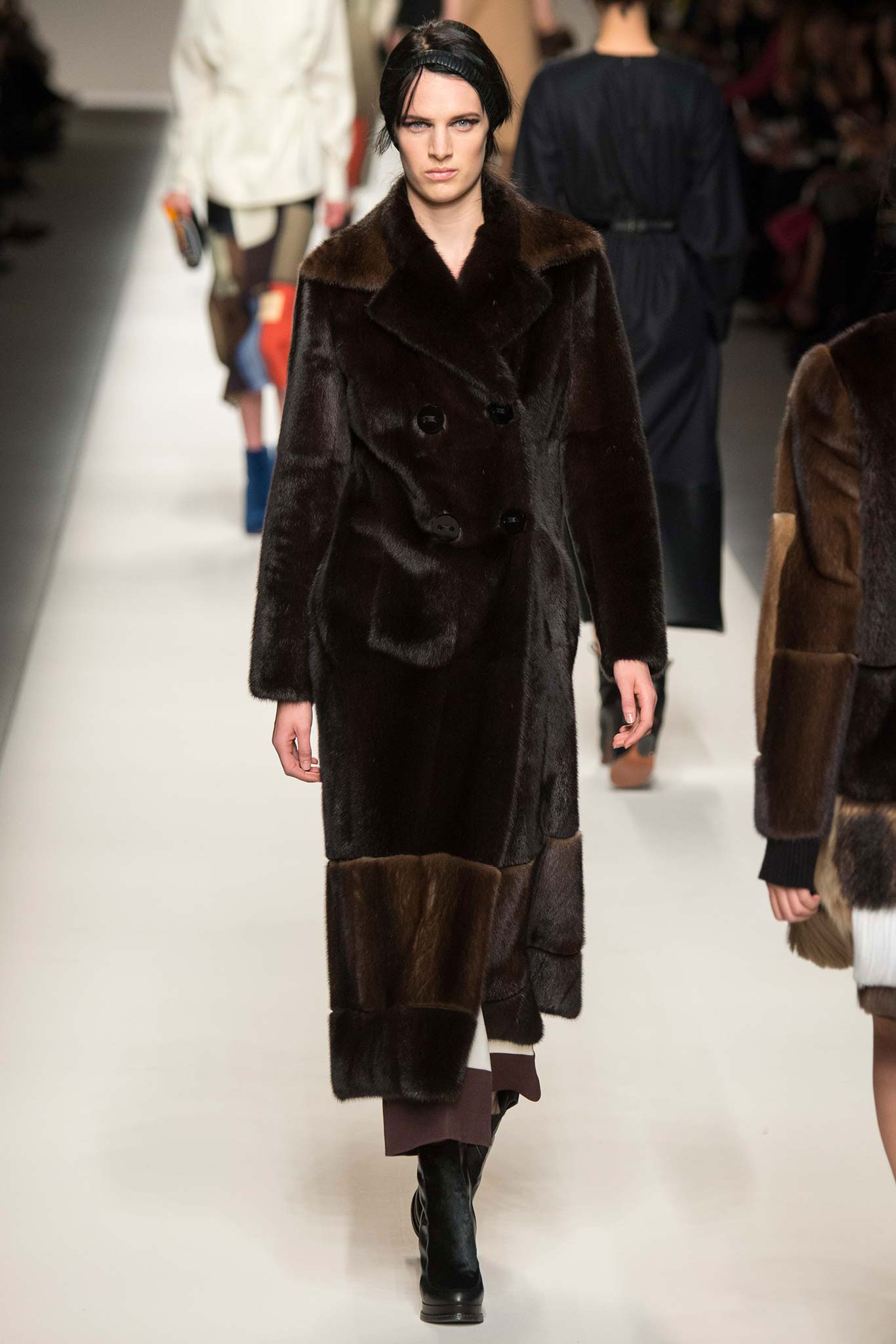 Fashion_Brands_Fendi_15133 - Milan Fashion Week