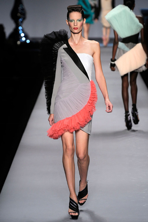 Fashion_Brands_Viktor & Rolf_1884 - Paris Fashion Week