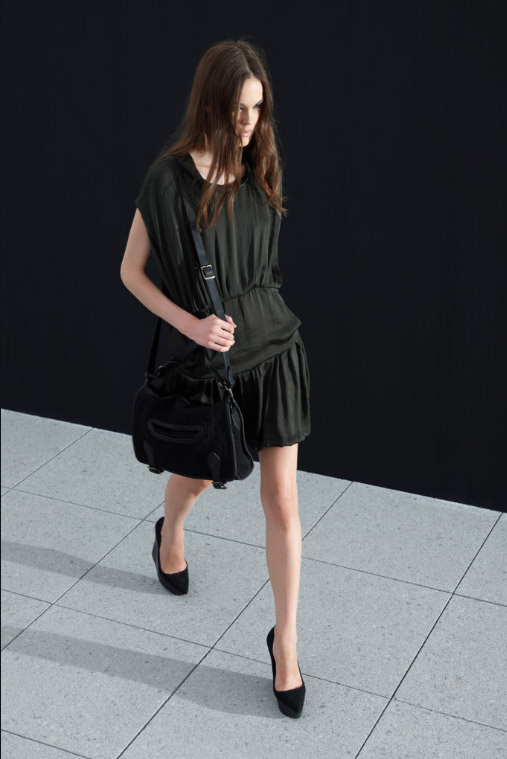 Fashion_Brands_Theyskens' Theory_2118 - NewYork Fashion Week