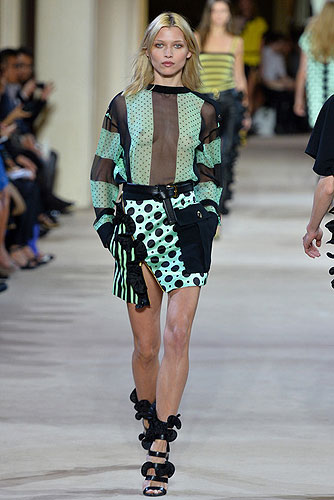 Fashion_Brands_Emanuel Ungaro_9648 - Paris Fashion Week