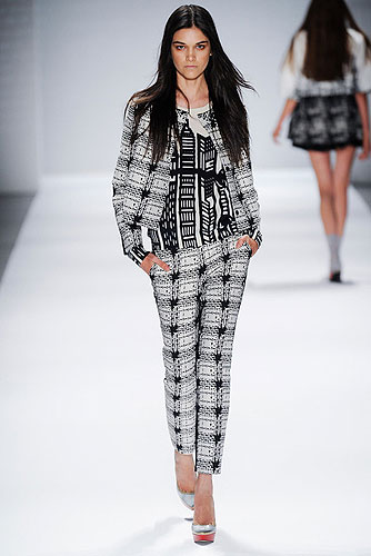 Fashion_Brands_Vivienne Tam_12168 - NewYork Fashion Week