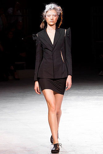 Fashion_Brands_Yohji Yamamoto_12427 - Paris Fashion Week