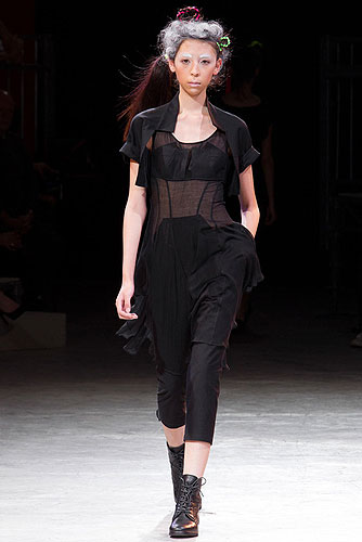 Fashion_Brands_Yohji Yamamoto_12461 - Paris Fashion Week