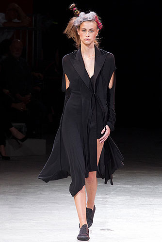 Fashion_Brands_Yohji Yamamoto_12462 - Paris Fashion Week