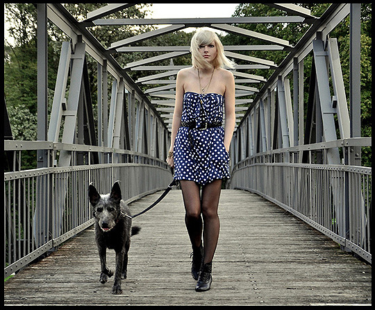 Walking with the donkeydog , Jana Spaceman,  dress, Weeken,  shoes, Weeken, Jana Spaceman, Germany