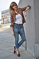 Beautiful Wednesday - Jacket, GUESS, Jeans, Bershka, Manuella Lupascu, Romania